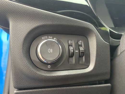 Opel Corsa YES | 16" Lichtmetalen velgen, zwart | Cruise control met snelheidsbegrenzer | LED koplampen met ... ActivLease financial lease