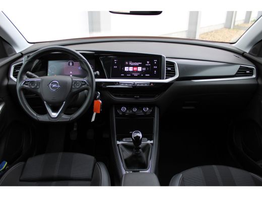 Opel Grandland 1.2 TURBO 130PK GS LEVEL 4 / Navigatie / 360 Camera / Parkeersensoren/ Dodehoek / Carplay / LED /... ActivLease financial lease