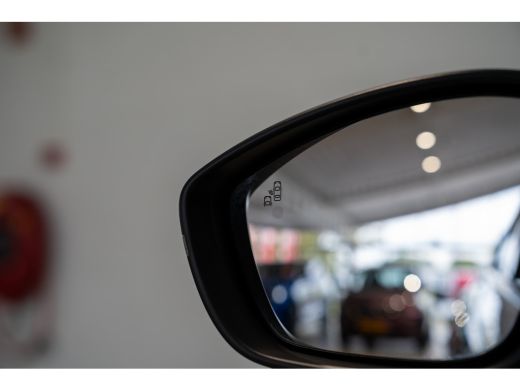 Opel Mokka-e Elegance 50-kWh 11kw | Fase 3 | Apple Carplay & Android Auto | Climate Controle | Camera | Parkee... ActivLease financial lease