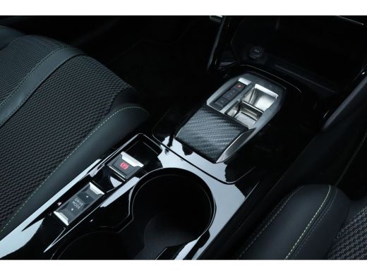 Peugeot 208 1.2 Hybrid 145 e-DCS6 GT | Adaptieve Cruise | Camera V/A | Keyless | Appel Carplay | Sportstoelen | ActivLease financial lease