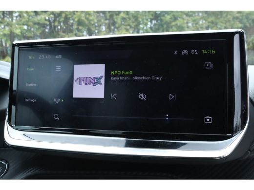 Peugeot 208 1.2 Hybrid 145 e-DCS6 GT | Adaptieve Cruise | Camera V/A | Keyless | Appel Carplay | Sportstoelen | ActivLease financial lease