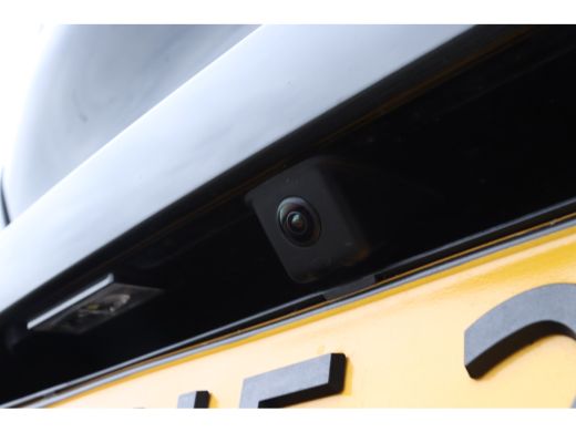 Peugeot 208 Hybrid 110 e-DCS6 GT | Pano | Keyless | Adaptieve Cruise | Camera V/A | Appel Carplay ActivLease financial lease