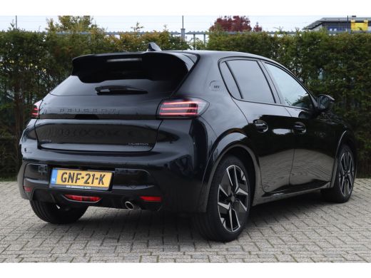 Peugeot 208 Hybrid 110 e-DCS6 GT | Pano | Keyless | Adaptieve Cruise | Camera V/A | Appel Carplay ActivLease financial lease