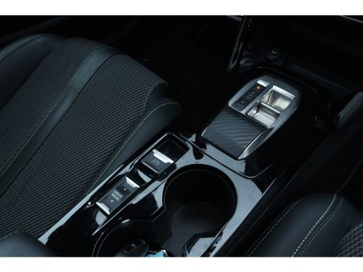 Peugeot 208 Hybrid 110 e-DCS6 GT | Pano | Keyless | Adaptieve Cruise | Camera V/A | Appel Carplay ActivLease financial lease