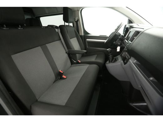 Peugeot Expert 2.0 BlueHDI L3H1 | DC | Airco | Cruise | 360° Camera | Carplay | Trekh. | Parkeersens ActivLease financial lease