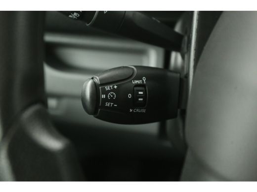 Peugeot Expert 2.0 BlueHDI L3H1 | DC | Airco | Cruise | 360° Camera | Carplay | Trekh. | Parkeersens ActivLease financial lease