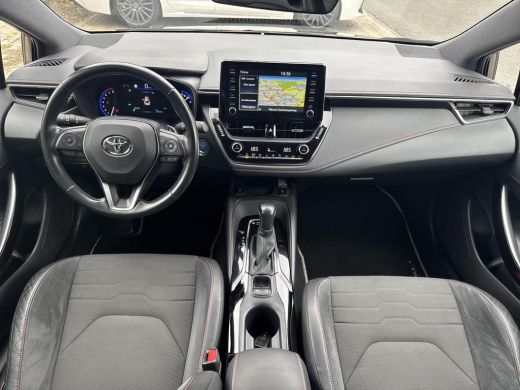 Toyota Corolla Touring Sports 2.0 Hybrid Executive | 06-10141018 Voor meer informatie ActivLease financial lease