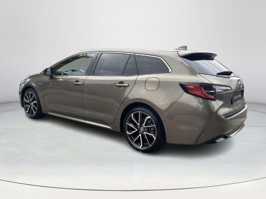 Toyota Corolla Touring Sports 2.0 Hybrid Executive | 06-10141018 Voor meer informatie ActivLease financial lease