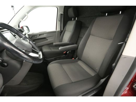 Volkswagen Transporter 2.0 TDI L1H1 | 150PK | Airco | Cruise | Carplay | Trekh. | 2xSchuifdeur | Parkeersens. ActivLease financial lease