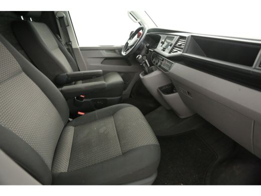 Volkswagen Transporter 2.0 TDI L1H1 | 150PK | Airco | Cruise | Carplay | Trekh. | 2xSchuifdeur | Parkeersens. ActivLease financial lease