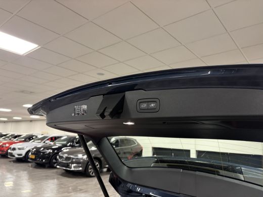 Volvo  V60 T6 AWD Recharge Plus Dark | 245km! | Trekhaak | 360° Camera | Harman Kardon | Adaptieve Cruise Co... ActivLease financial lease