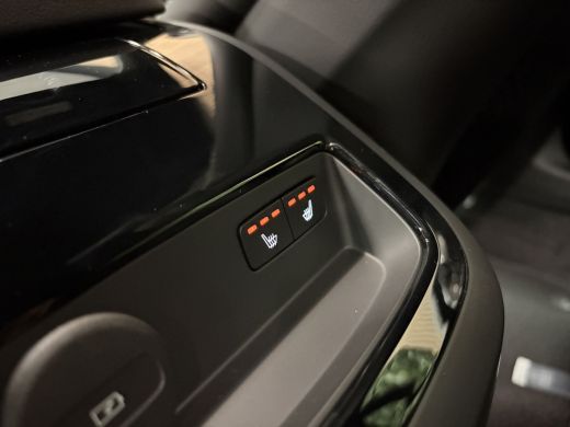 Volvo  V60 T6 AWD Recharge Plus Dark | 245km! | Trekhaak | 360° Camera | Harman Kardon | Adaptieve Cruise Co... ActivLease financial lease