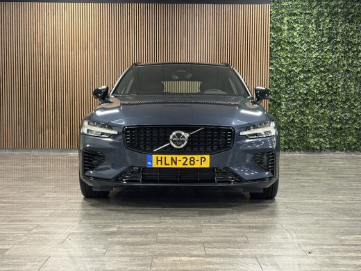 Volvo  V60 T6 AWD Recharge Plus Dark | 245km! | Trekhaak | 360° Camera | Harman Kardon | Adaptieve Cruise Co... ActivLease financial lease
