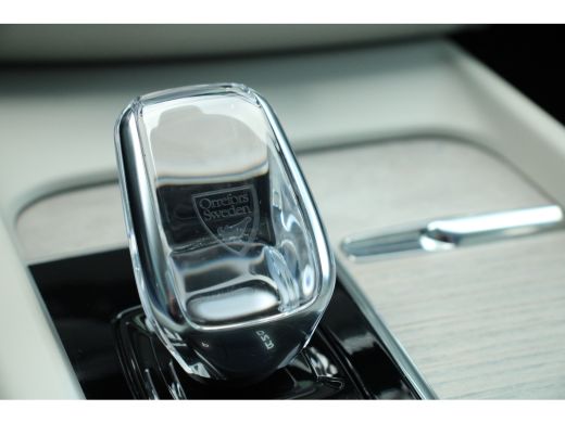 Volvo  XC60 T8 AWD Plus Bright | Long Range | GOOGLE | 455pk | Stoelventilatie | Harman Kardon | 360° Camera ... ActivLease financial lease