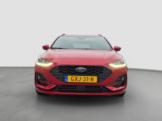 Ford Focus 1.0 EcoBoost Hybrid ST Line Trekhaak afneembaar | Winterpakket | Voorruitverwarming | Stoelverwar...