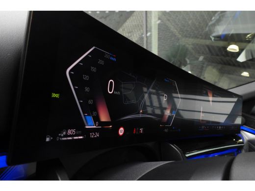 BMW 5 Serie Touring 530e M Sport Automaat / Panoramadak / Trekhaak / Achteruitrijcamera / Adaptieve LED / Har... ActivLease financial lease