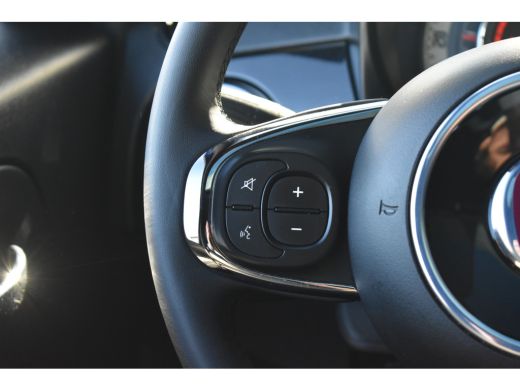 Fiat 500 1.0 Hybrid Dolcevita Finale | Navigatie by App | Panoramadak | Airco | Cruise Control | !! ActivLease financial lease