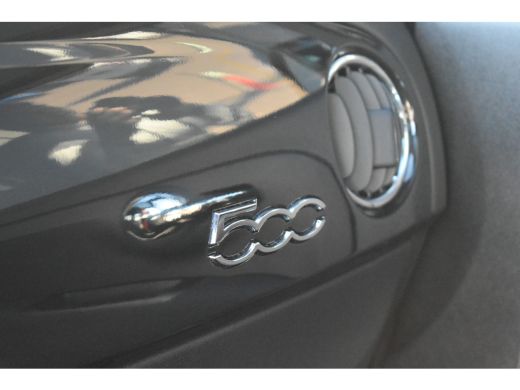 Fiat 500 1.0 Hybrid Dolcevita Finale | Navigatie by App | Panoramadak | Airco | Cruise Control | !! ActivLease financial lease