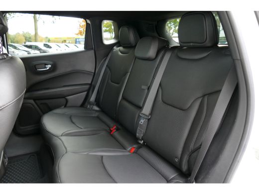 Jeep Compass 4XE 240 PLUG-IN HYBRID ELECTRIC S AUTOMAAT / NAVI / LEDER / PDC / CLIMA / 19"LMV / CAMERA / KEYLE... ActivLease financial lease