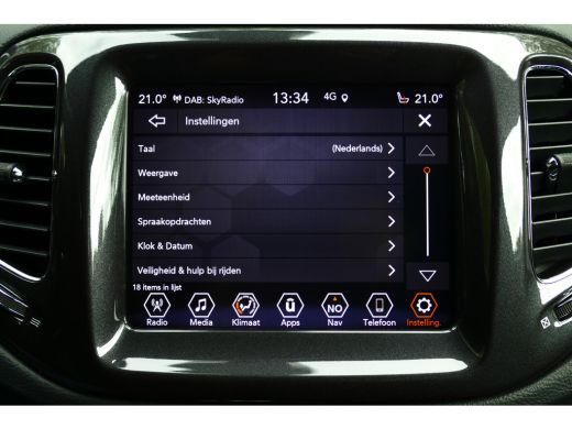 Jeep Compass 4XE 240 PLUG-IN HYBRID ELECTRIC S AUTOMAAT / NAVI / LEDER / PDC / CLIMA / 19"LMV / CAMERA / KEYLE... ActivLease financial lease