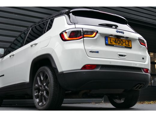 Jeep Compass 4XE 240 PLUG-IN HYBRID ELECTRIC S AUTOMAAT / NAVI / LEDER / PDC / CLIMA / 19"LMV / CAMERA / KEYLE... ActivLease financial lease