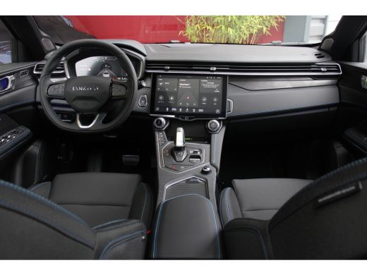 Lynk & Co 01 1.5 | 360 Camera | Panoramadak | Adaptive Cruise | Infinity audio ActivLease financial lease
