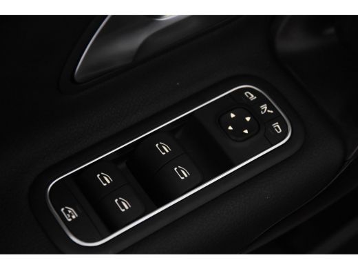 Mercedes-Benz A-Klasse 180 *1ste Eigenaar*Leer*Stoelverwarming*DAB* ActivLease financial lease