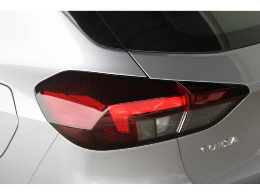 Opel Corsa 1.2 Elegance Cruise Control | Keyless Entry + Start | Matrix Led ActivLease financial lease
