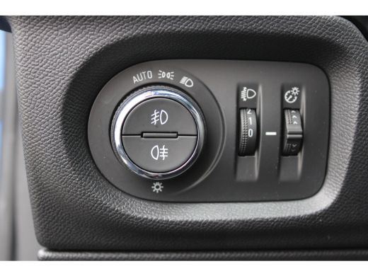 Opel Corsa 1.2 GS Line AUTOMAAT / Camera / Navigatie via Carplay / Parkeersensoren V+A / LED / DAB / 16'' LMV ActivLease financial lease