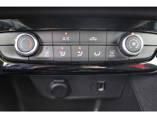 Opel Corsa 1.2 GS Line AUTOMAAT / Camera / Navigatie via Carplay / Parkeersensoren V+A / LED / DAB / 16'' LMV ActivLease financial lease