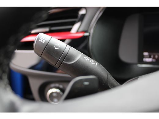 Opel Corsa 1.2 GS Line AUTOMAAT / Camera / Navigatie via Carplay / Parkeersensoren V+A / LED / DAB / 16'' LMV ActivLease financial lease