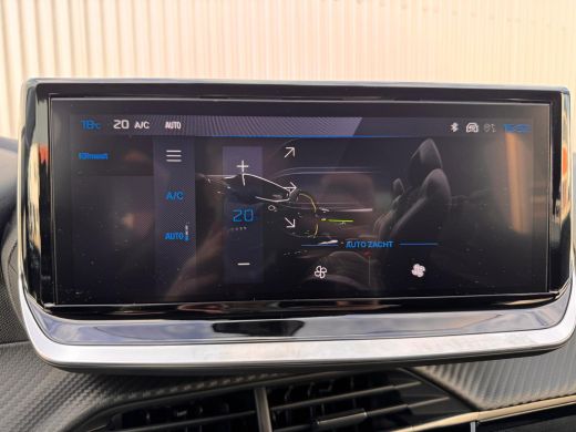 Peugeot 208 1.2 Hybrid 110 e-DCS6 Allure Automaat | Voorraadvoordeel! | Camera Voor + Achter | Navigatie | Ad... ActivLease financial lease