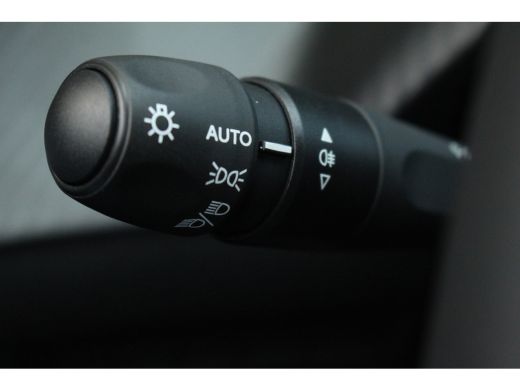Peugeot 208 1.2 75 Style | Cruise | Airco | PDC | DAB | Carplay | Cruise | Airco | PDC | DAB | Carplay | ActivLease financial lease