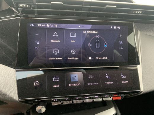 Peugeot 308 Allure | 17" lichtmetalen velgen 'HALONG' | Achteruitrijcamera 180° (Visiopark 1) | Autonomous Em... ActivLease financial lease
