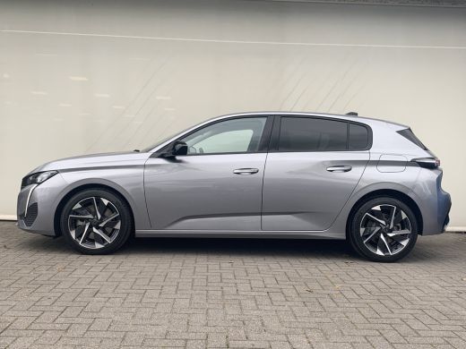 Peugeot 308 Allure | 17" lichtmetalen velgen 'HALONG' | Achteruitrijcamera 180° (Visiopark 1) | Autonomous Em... ActivLease financial lease