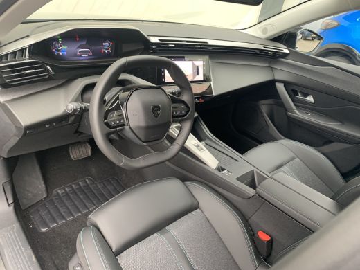 Peugeot 308 Allure | 17" lichtmetalen velgen 'HALONG' | Achteruitrijcamera 180° (Visiopark 1) | Autonomous Em... ActivLease financial lease