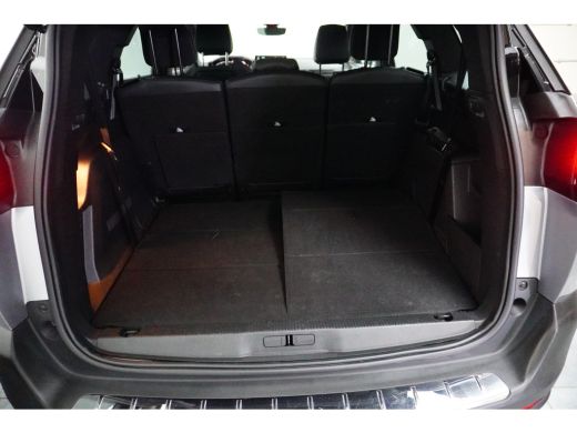 Peugeot 5008 1.2 Hybrid 136 GT Elek. Achterklep | Adaptieve Cruise | Stoeverwarming | Carplay | Digitaal Dashb... ActivLease financial lease