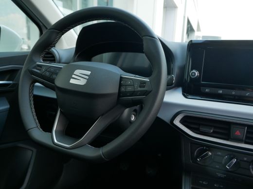 Seat Ibiza Style | Automatisch dimmende binnenspiegel | Buitenspiegels elektrisch verstelbaar | Koplampverli... ActivLease financial lease