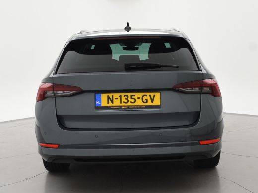 Skoda Octavia Combi 1.5 e-TSI AUT. + 18 INCH | ADAPTIVE CRUISE | LED | VIRTUAL COCKPIT | SFEERVERLICHTING | CAM... ActivLease financial lease