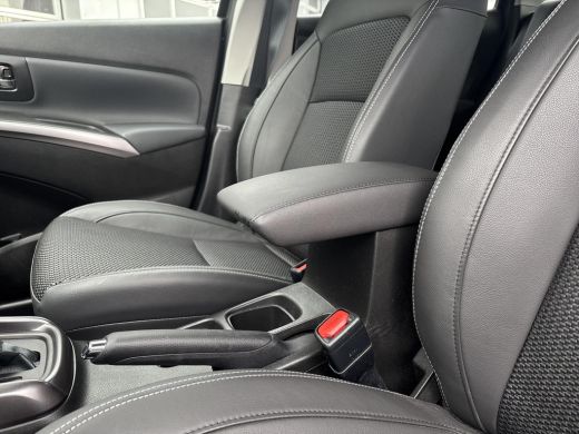 Suzuki S-Cross 1.4 Boosterjet Style Hybrid Automaat | Verwarmbare buitenspiegels | Apple CarPlay & Android Auto ... ActivLease financial lease
