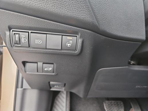 Toyota Corolla Cross Hybrid 140 Dynamic ActivLease financial lease