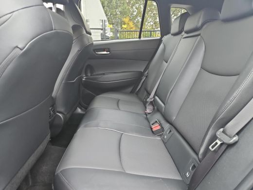 Toyota Corolla Cross Hybrid 180 Executive ActivLease financial lease