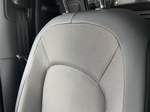 Volkswagen ID. Buzz Cargo Cargo Demo edition 286PK RWD | Trekhaak | 2 zits | LED MATRIX | ActivLease financial lease