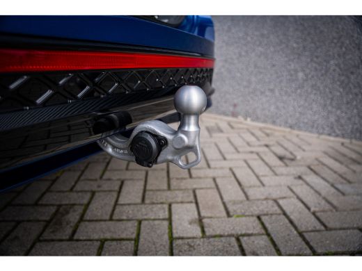 Volkswagen Passat Variant R-Line Edition - eHybrid Inclusief €2000,- inruilvoordeel | 'App-Connect' draadloze smart... ActivLease financial lease