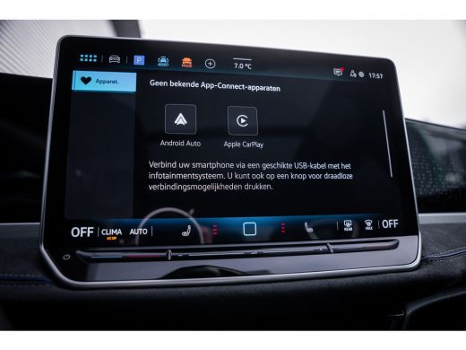 Volkswagen Passat Variant R-Line Edition - eHybrid Inclusief €2000,- inruilvoordeel | 'App-Connect' draadloze smart... ActivLease financial lease