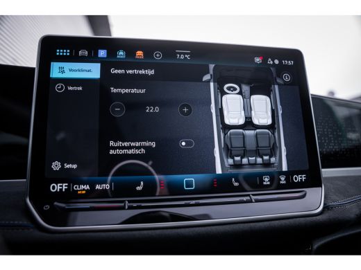 Volkswagen Passat Variant R-Line Edition - eHybrid Inclusief €2000,- inruilvoordeel | 'App-Connect' draadloze smart... ActivLease financial lease