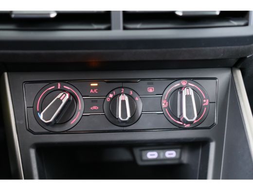 Volkswagen Polo 1.0 TSI Comfortline | 1e Eigenaar! | Virtual | Parkeersensoren V+A | Navi | Cruise Adaptive | DAB... ActivLease financial lease