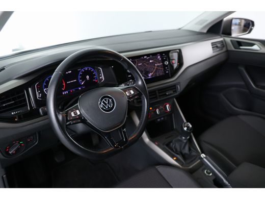 Volkswagen Polo 1.0 TSI Comfortline | 1e Eigenaar! | Virtual | Parkeersensoren V+A | Navi | Cruise Adaptive | DAB... ActivLease financial lease