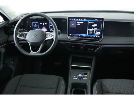 Volkswagen Tiguan 1.5 eTSI Life Edition | 1e Eigenaar! | Trekhaak | Adaptive Cruise | Navi By App | LED | Stoel-/st... ActivLease financial lease