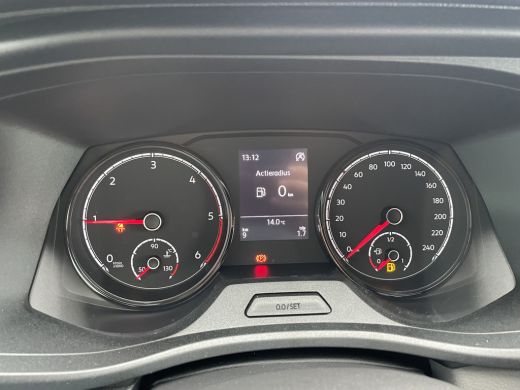 Volkswagen Transporter 2.0 TDI L2H1 28 150 Pk Hand | PDC | App Connect ActivLease financial lease